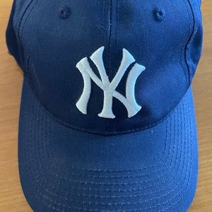 NEW YORK YANKEES HAT TEAM MLB EARLY 2000’s